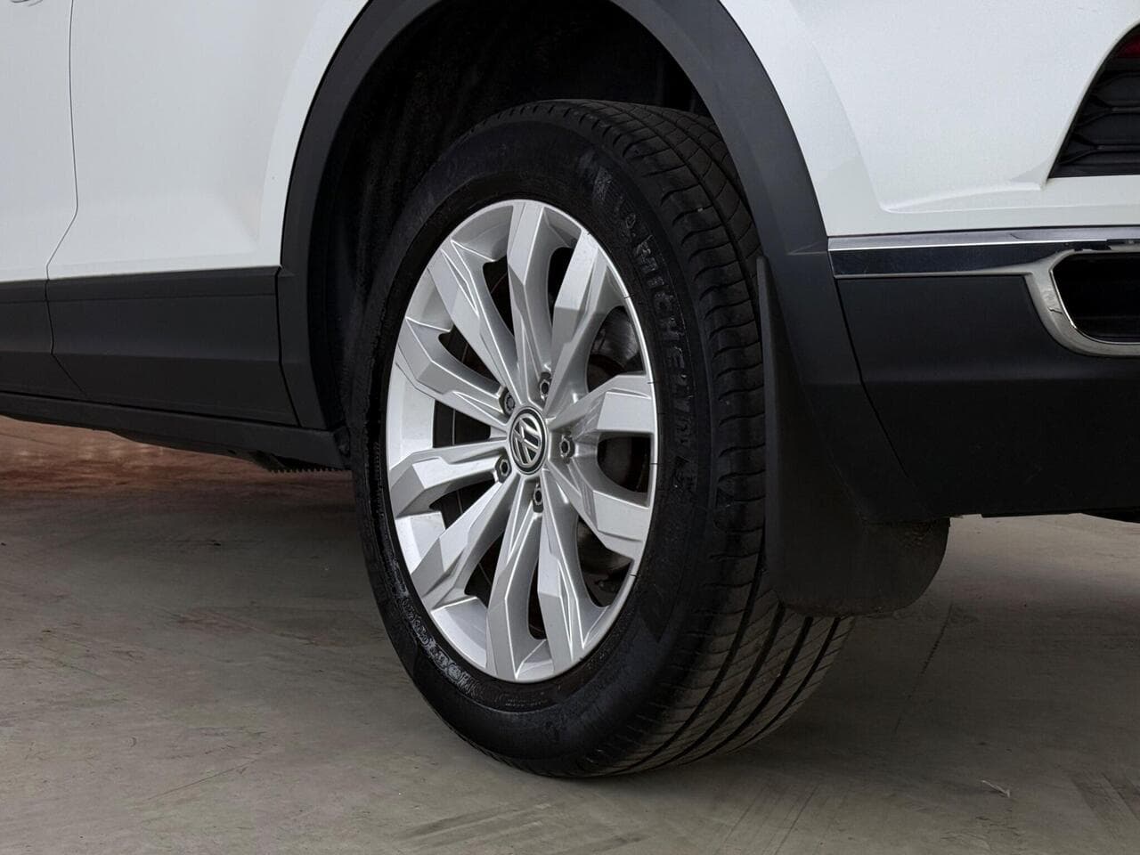 Volkswagen T-Roc thumbnail Wheel