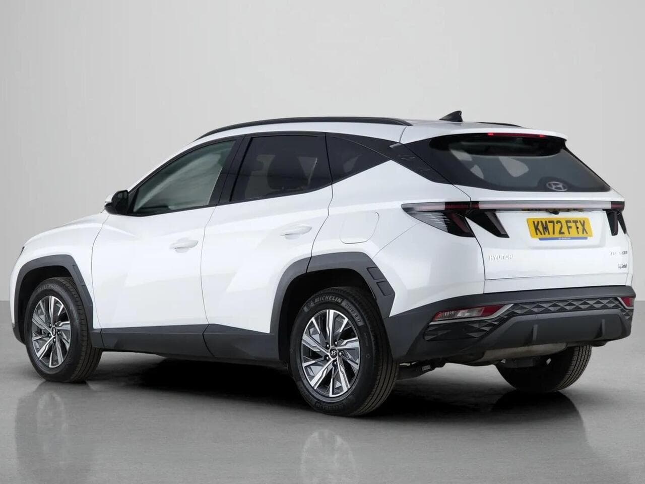 Hyundai TUCSON thumbnail Rear Left