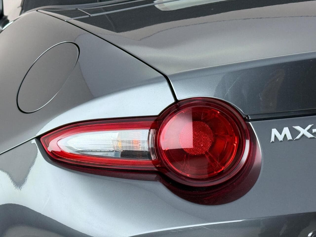 Mazda MX-5 thumbnail Lights Rear