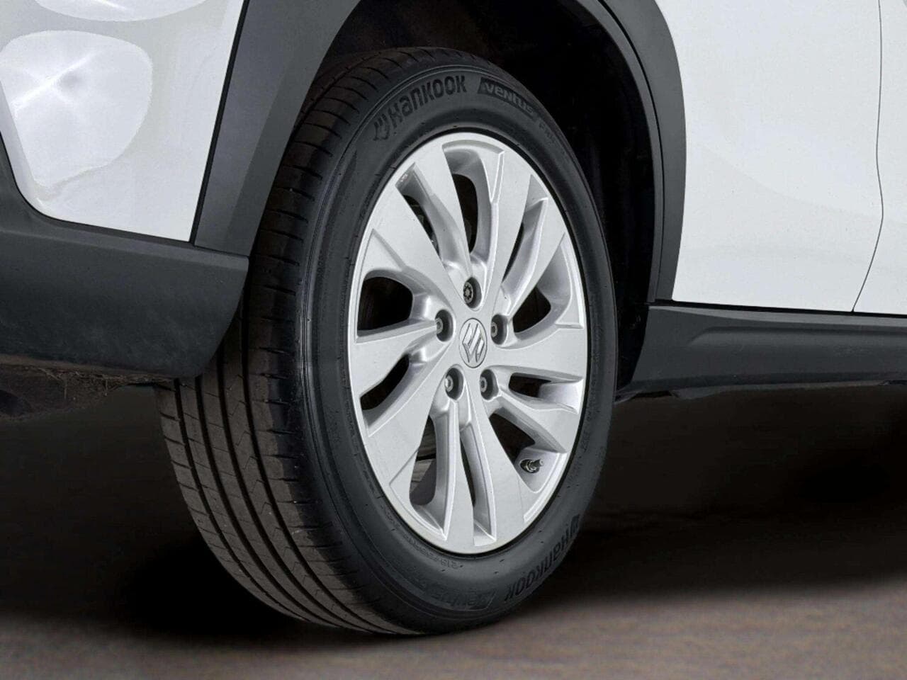 Suzuki S-Cross thumbnail Wheel