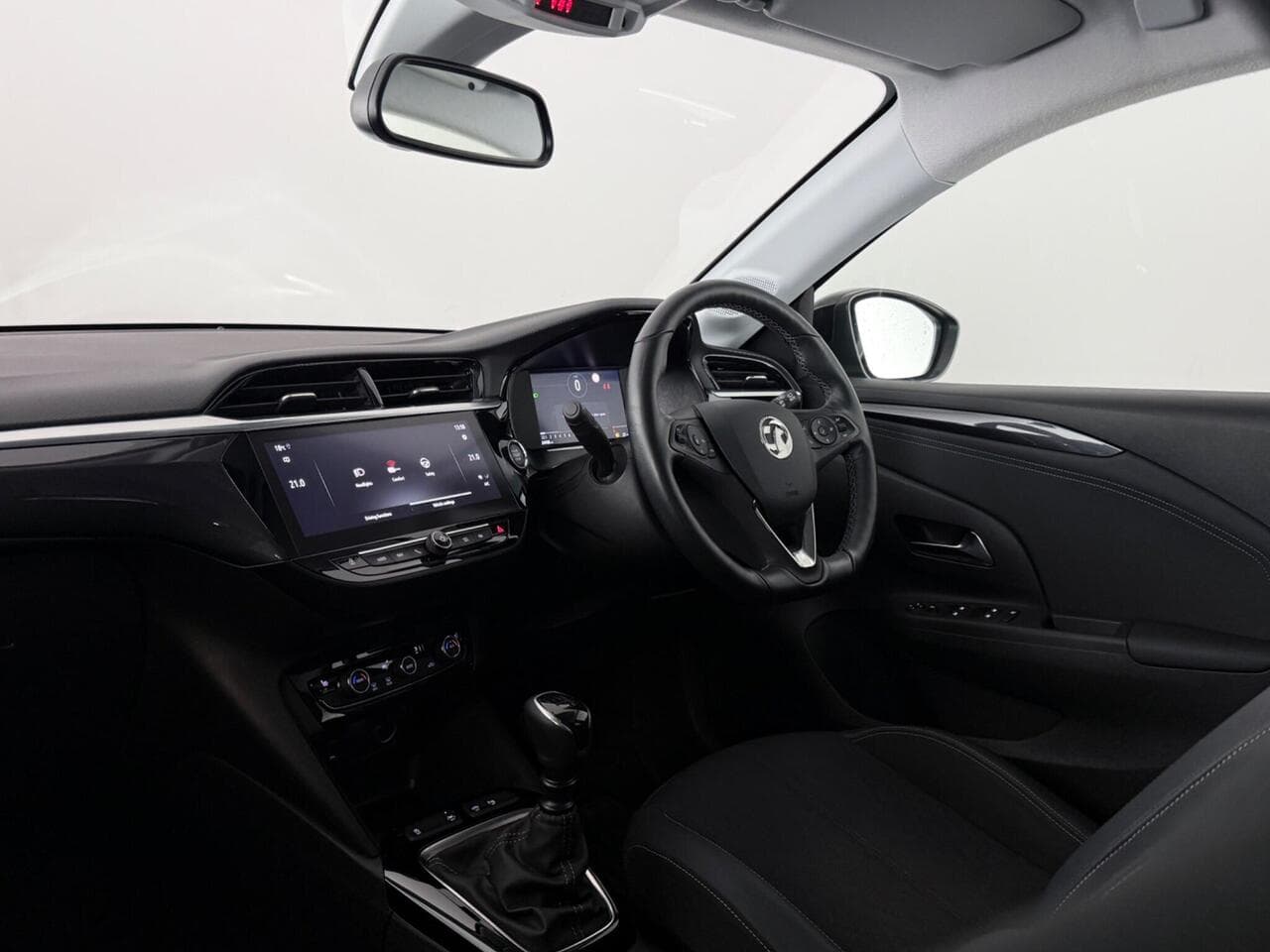 Vauxhall Corsa thumbnail Interior Front