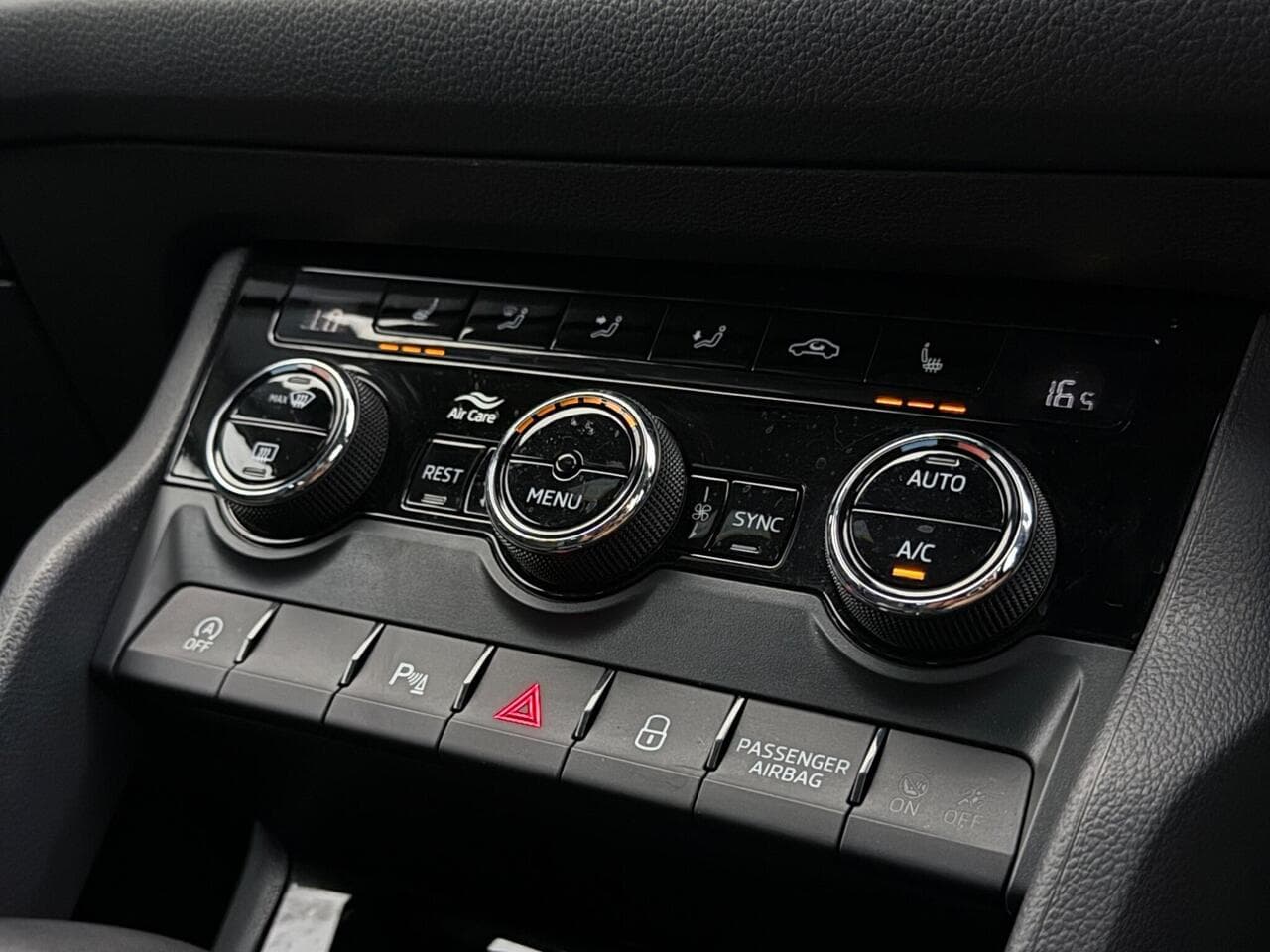 Skoda Kodiaq thumbnail Misc Controls