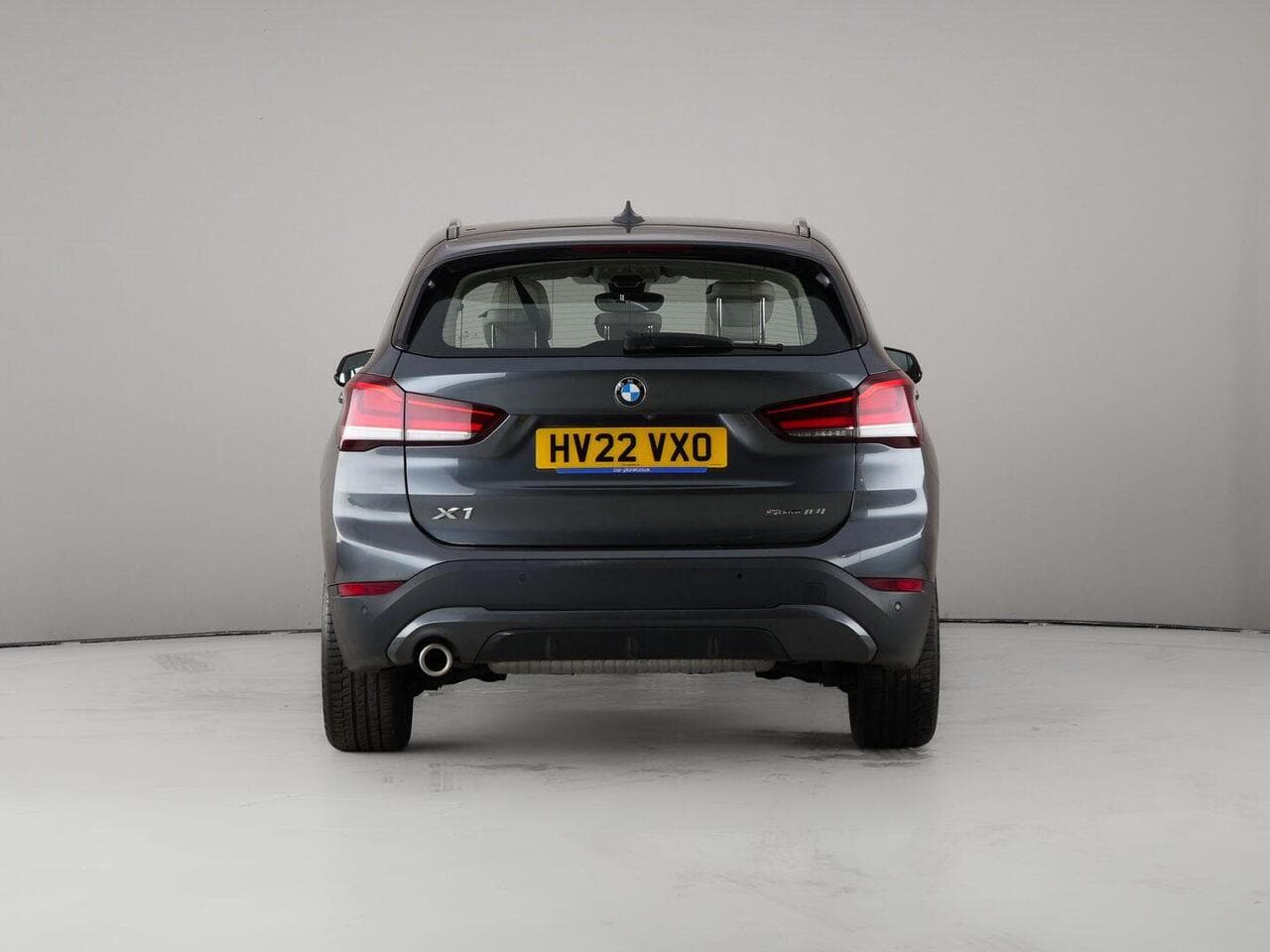 BMW X1 thumbnail Rear