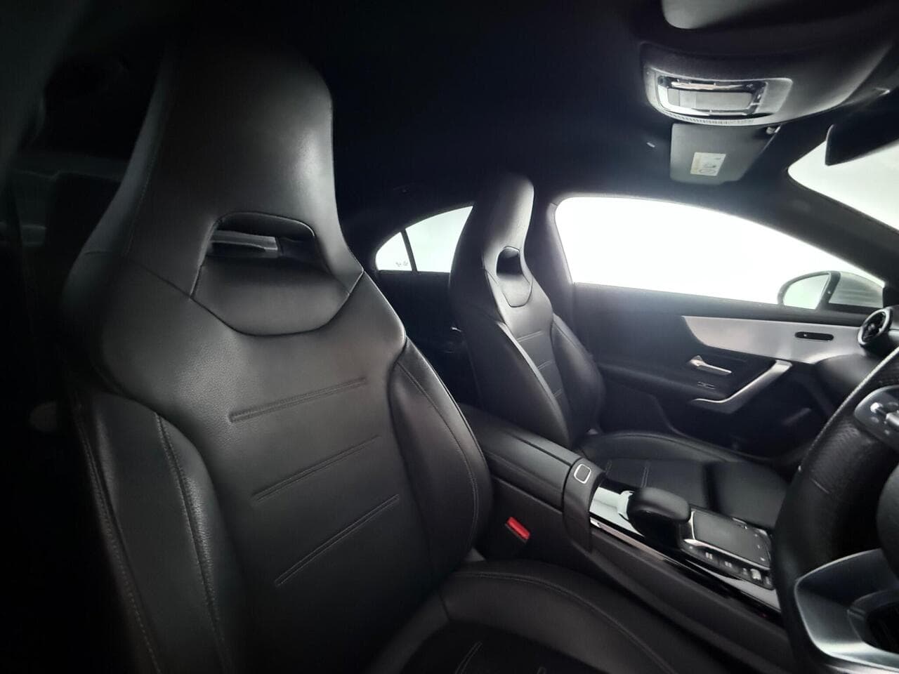 Mercedes-Benz CLA thumbnail Seat Driver
