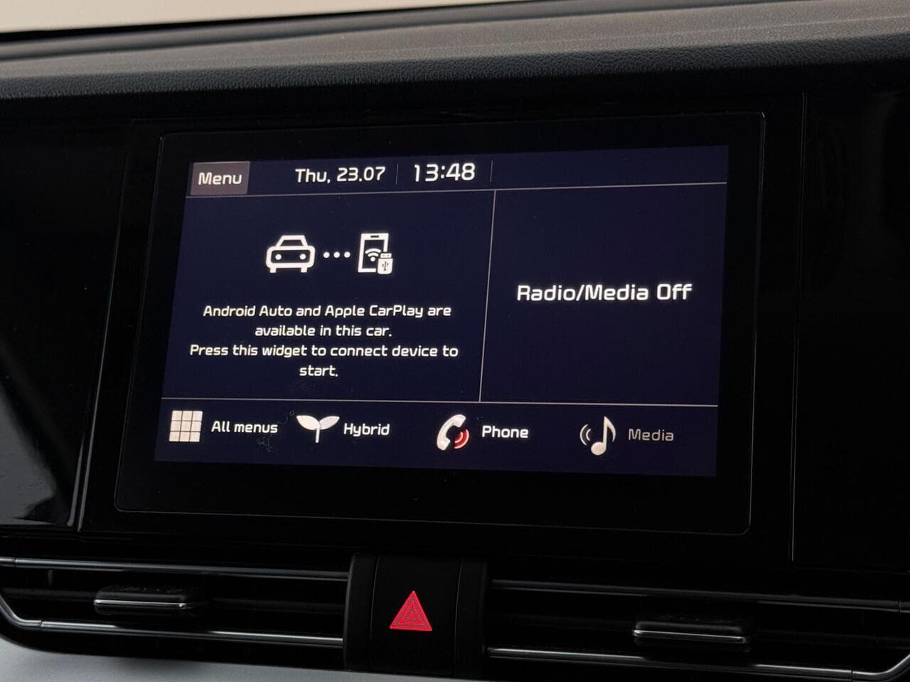 Kia Niro thumbnail Infotainment System