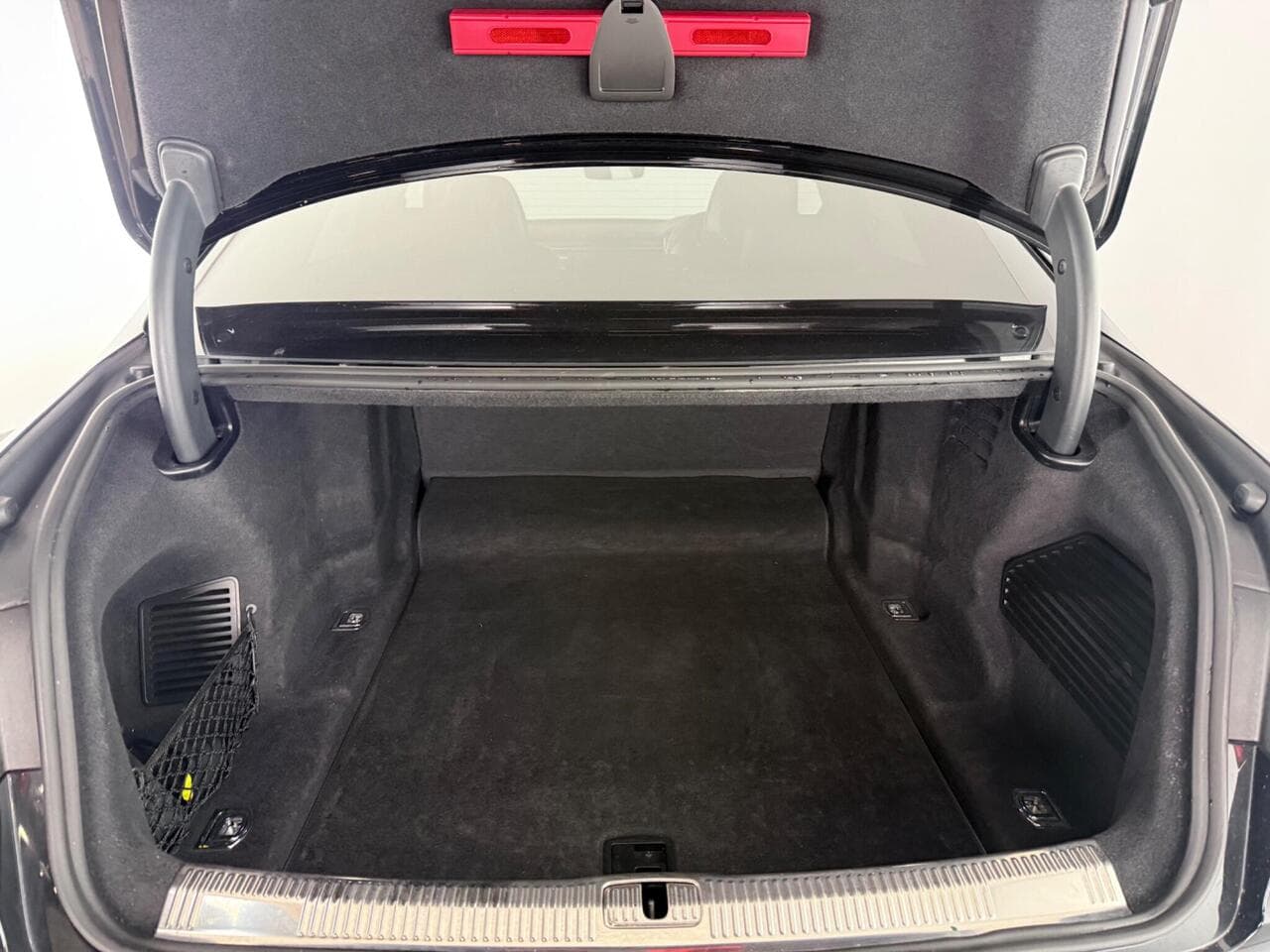 Audi A8 thumbnail Boot