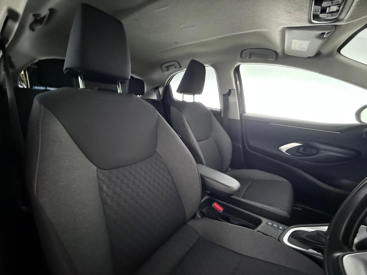 Toyota Yaris thumbnail Seat Driver