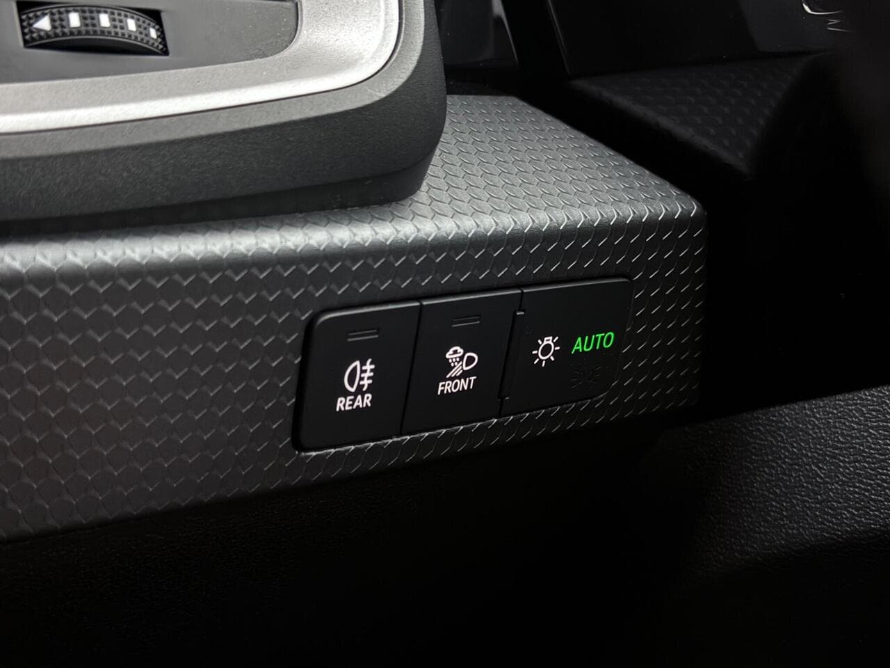 Audi A1 thumbnail Misc Controls