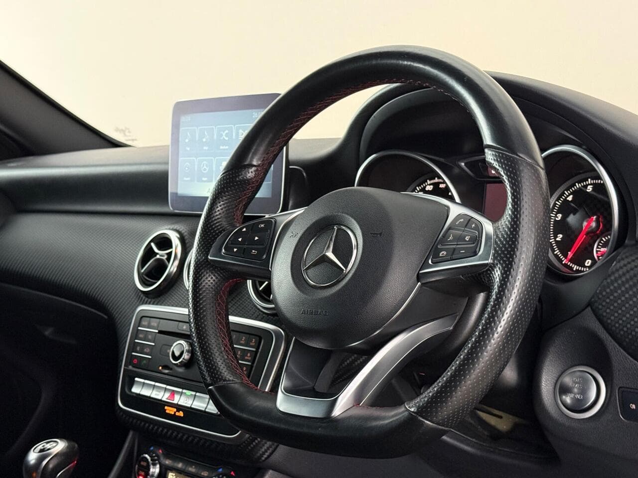 Mercedes-Benz A Class thumbnail Interior Front