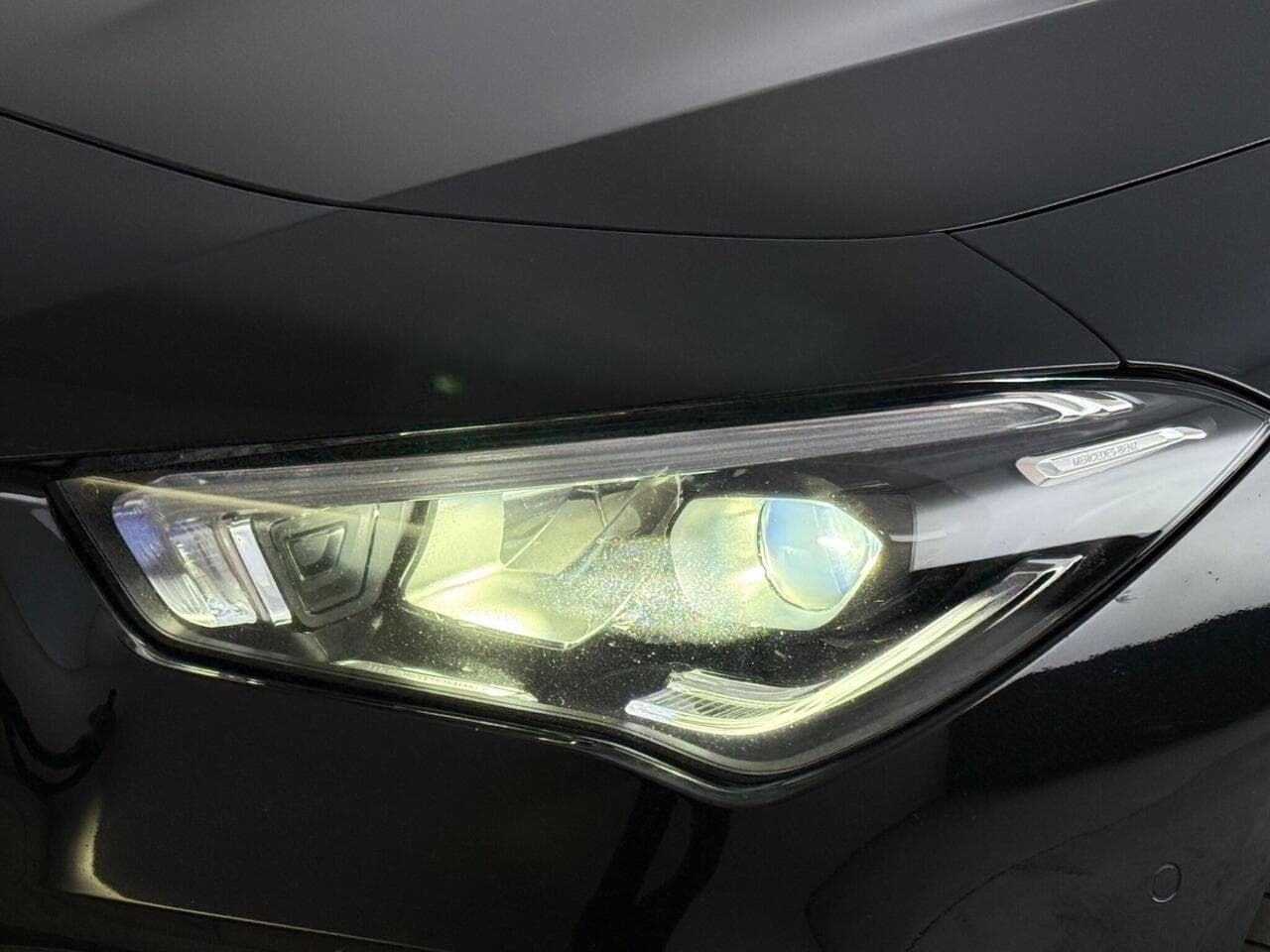Mercedes-Benz CLA thumbnail Lights Front