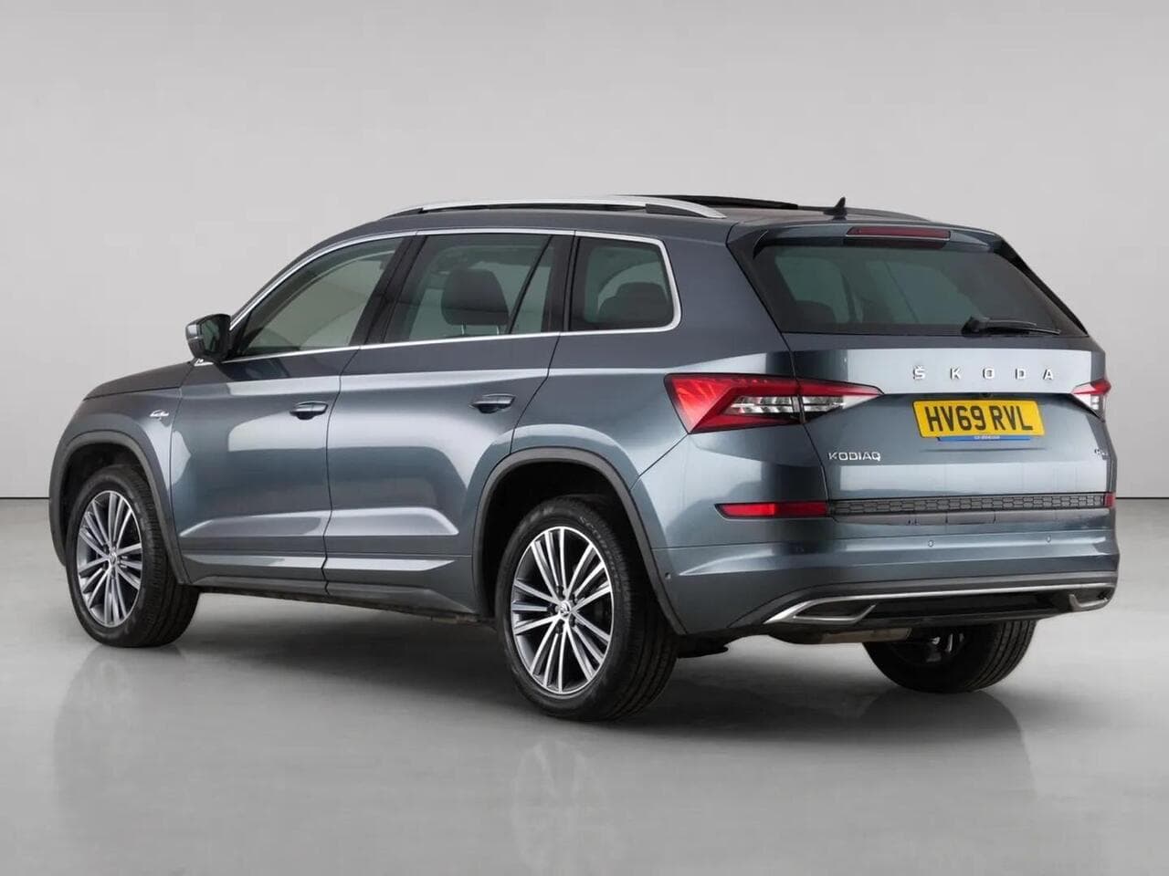Skoda Kodiaq thumbnail Rear Left