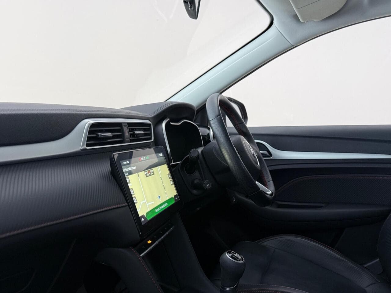 MG MG ZS thumbnail Interior Front