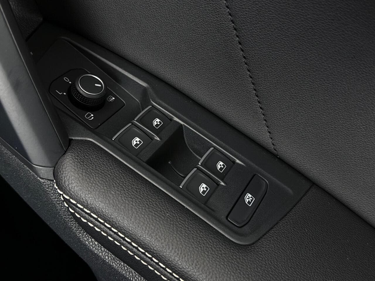 SEAT Tarraco thumbnail Misc Controls