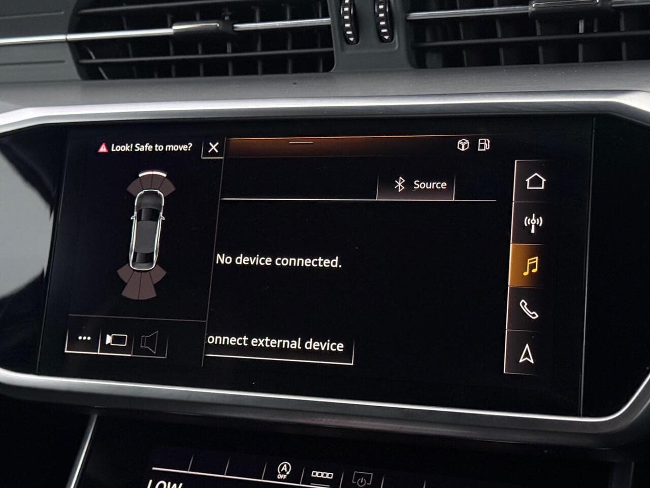 Audi A6 Saloon thumbnail Infotainment System