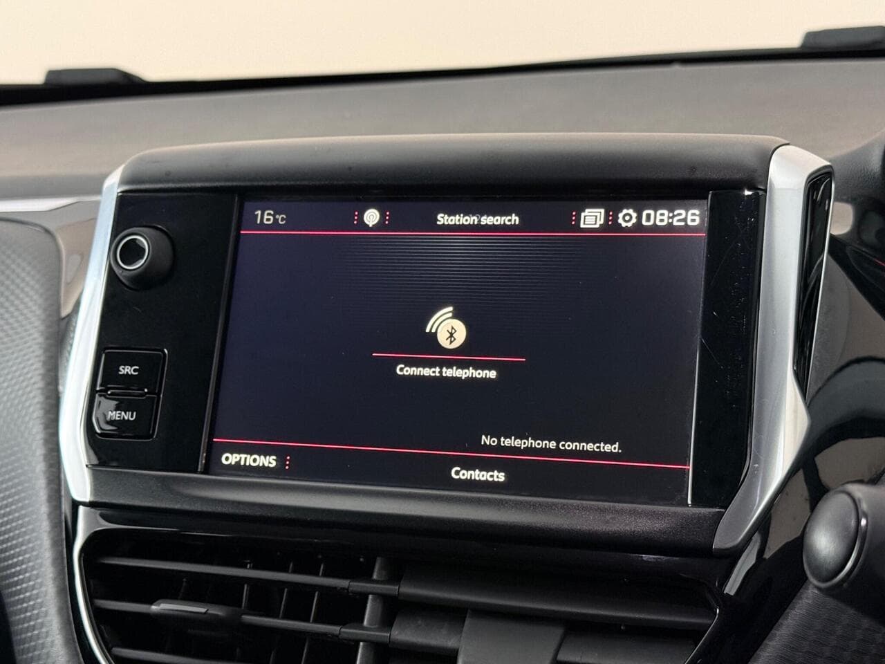 Peugeot 208 thumbnail Infotainment System