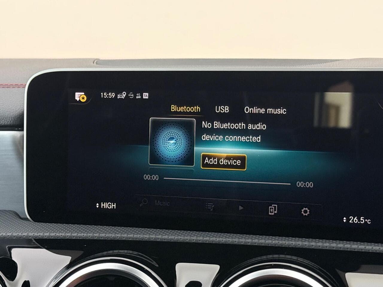 Mercedes-Benz CLA thumbnail Infotainment System