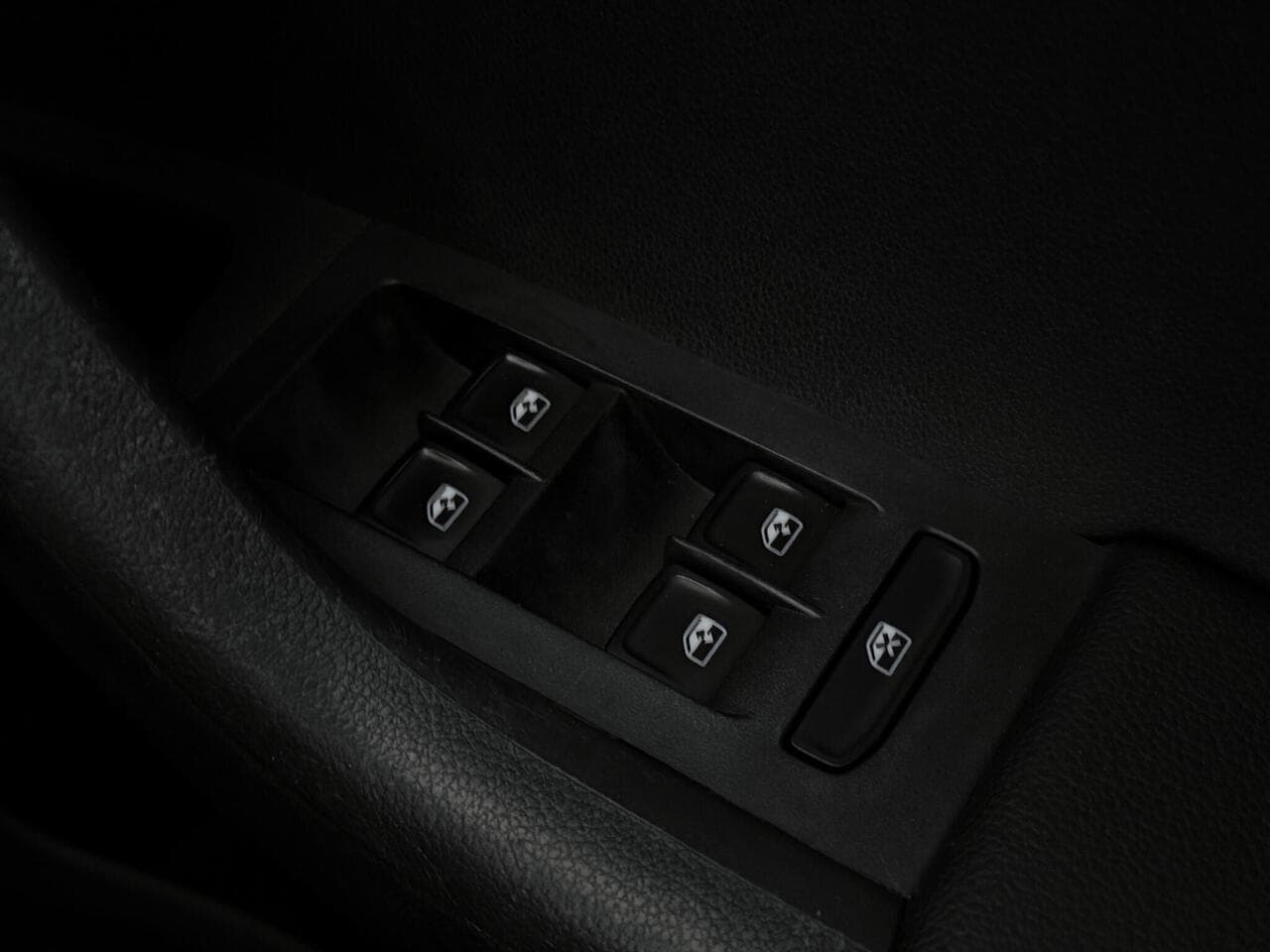 Skoda Octavia thumbnail Misc Controls