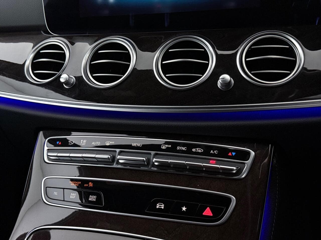 Mercedes-Benz E Class thumbnail Inconclusive