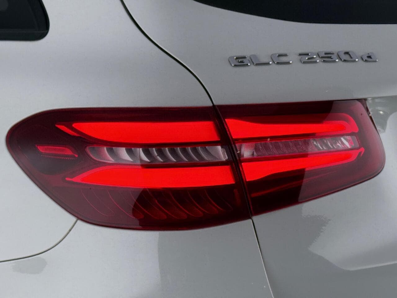 Mercedes-Benz GLC thumbnail Lights Rear