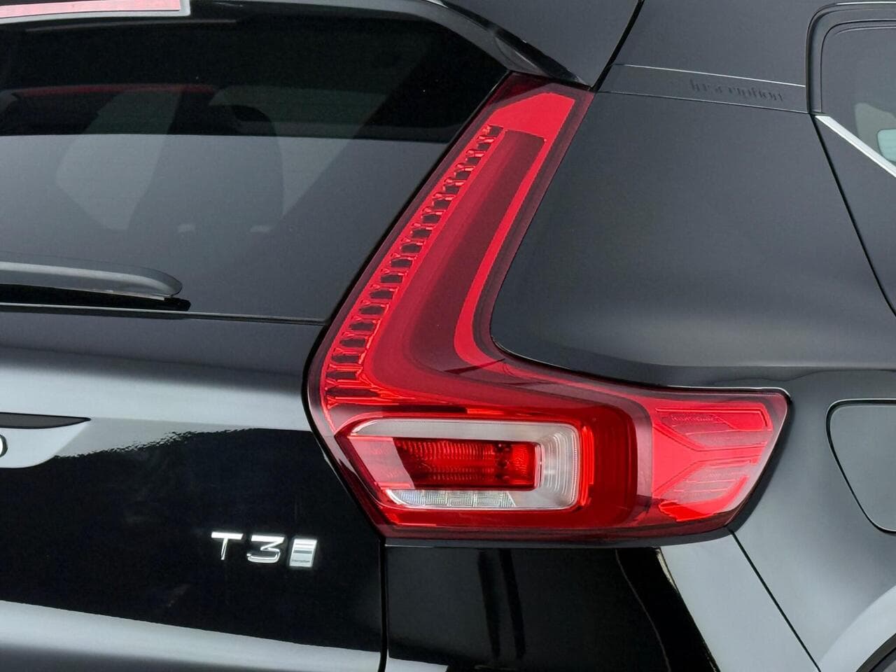 Volvo XC40 thumbnail Lights Rear