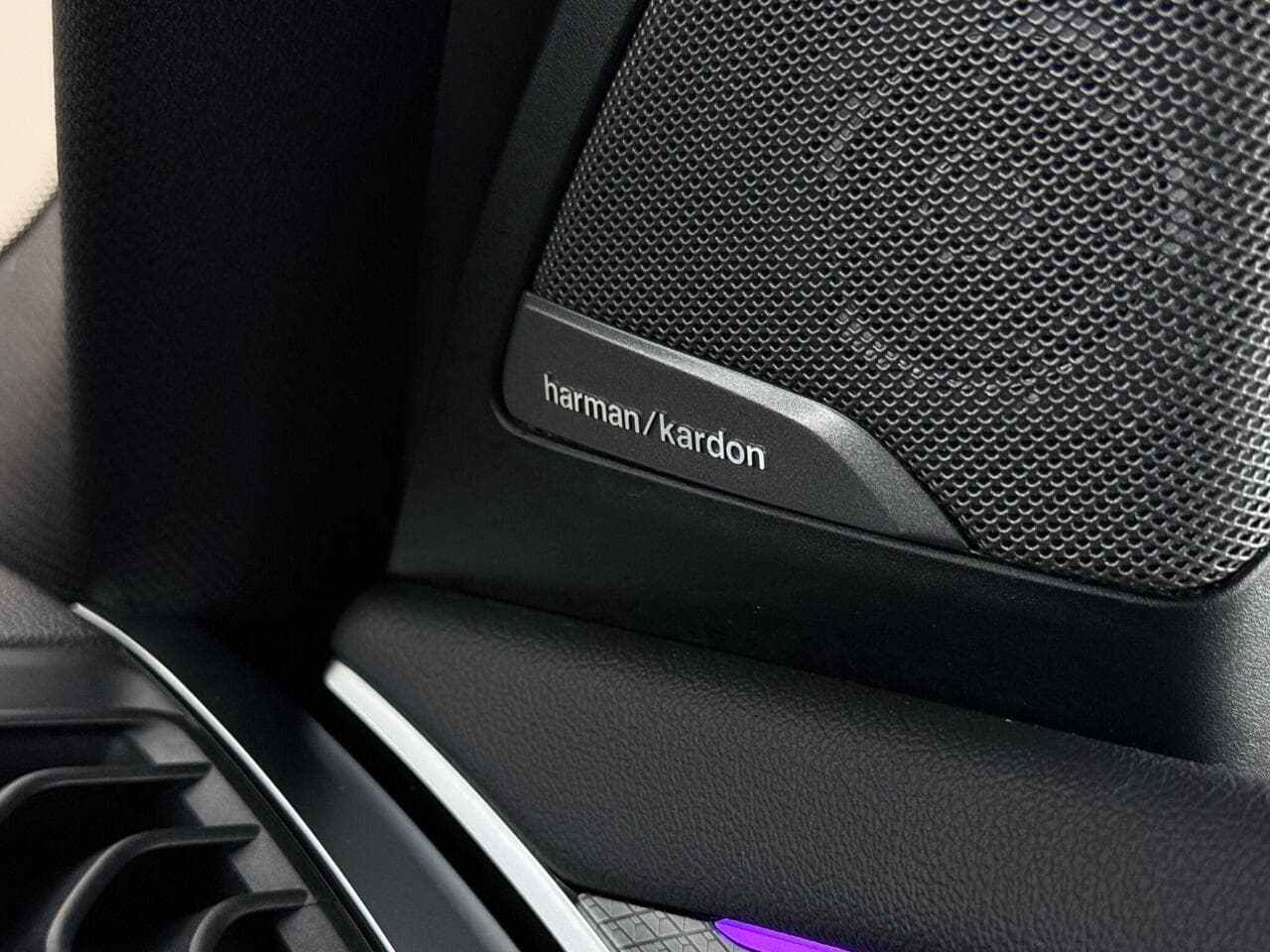 BMW X3 thumbnail Misc Controls