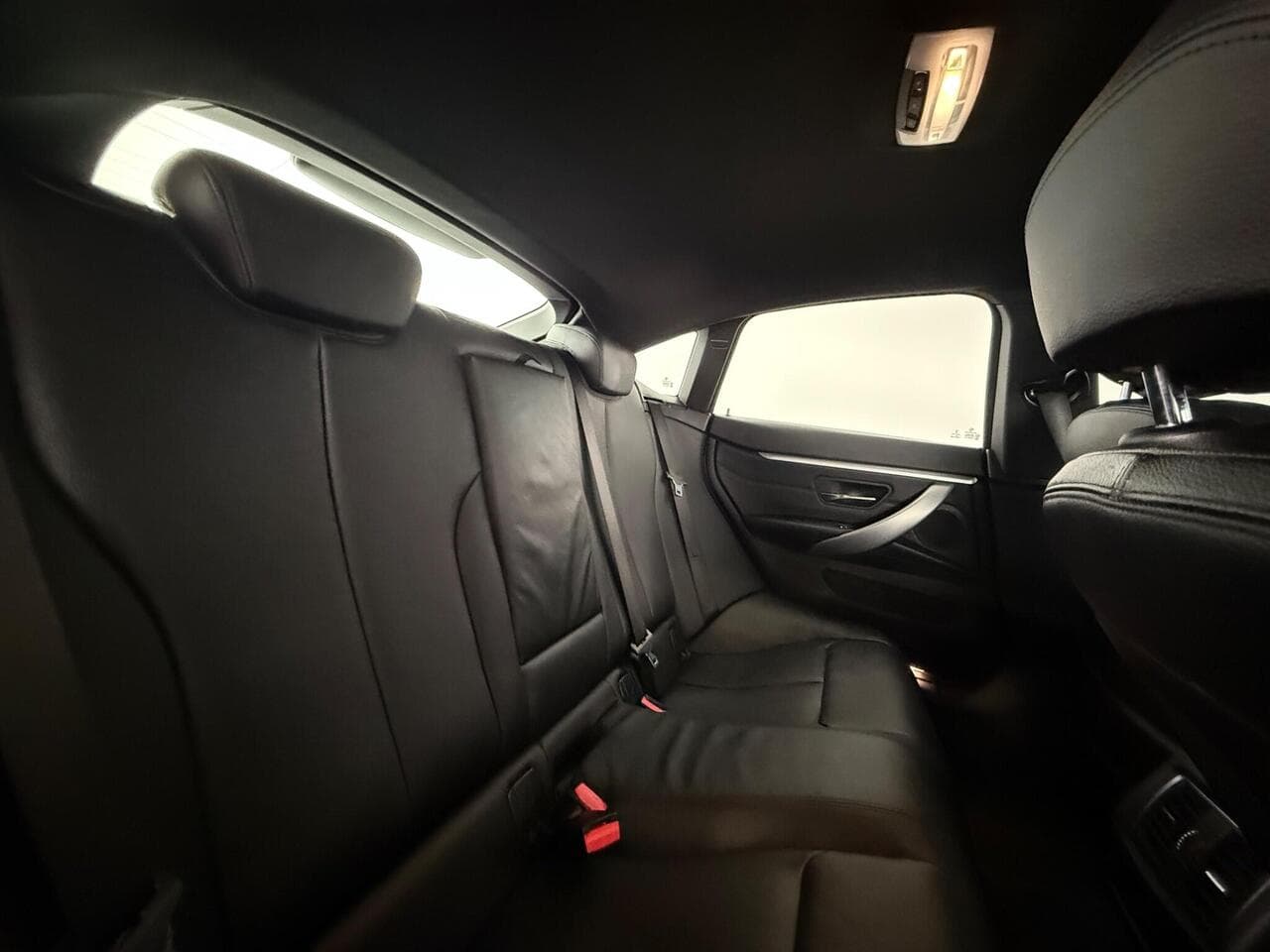 BMW 4 Series Gran Coupe thumbnail Seats Rear