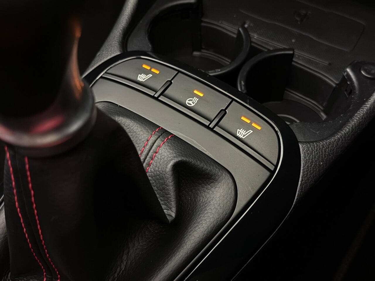 Kia Picanto thumbnail Misc Controls