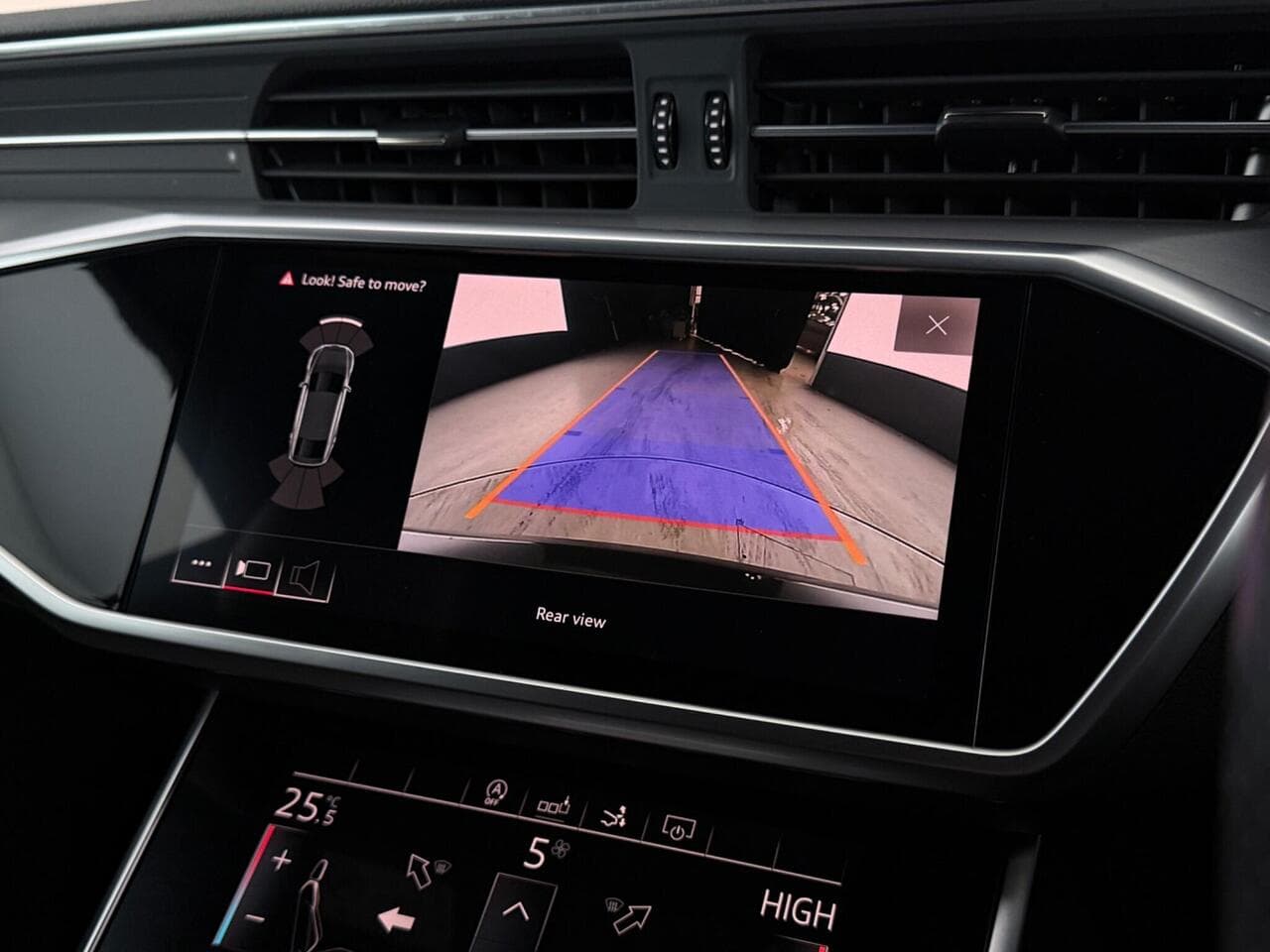 Audi A7 thumbnail Infotainment System