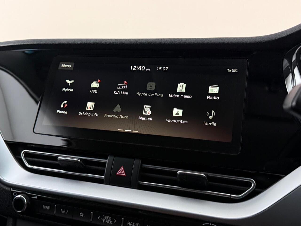 Kia Niro thumbnail Infotainment System