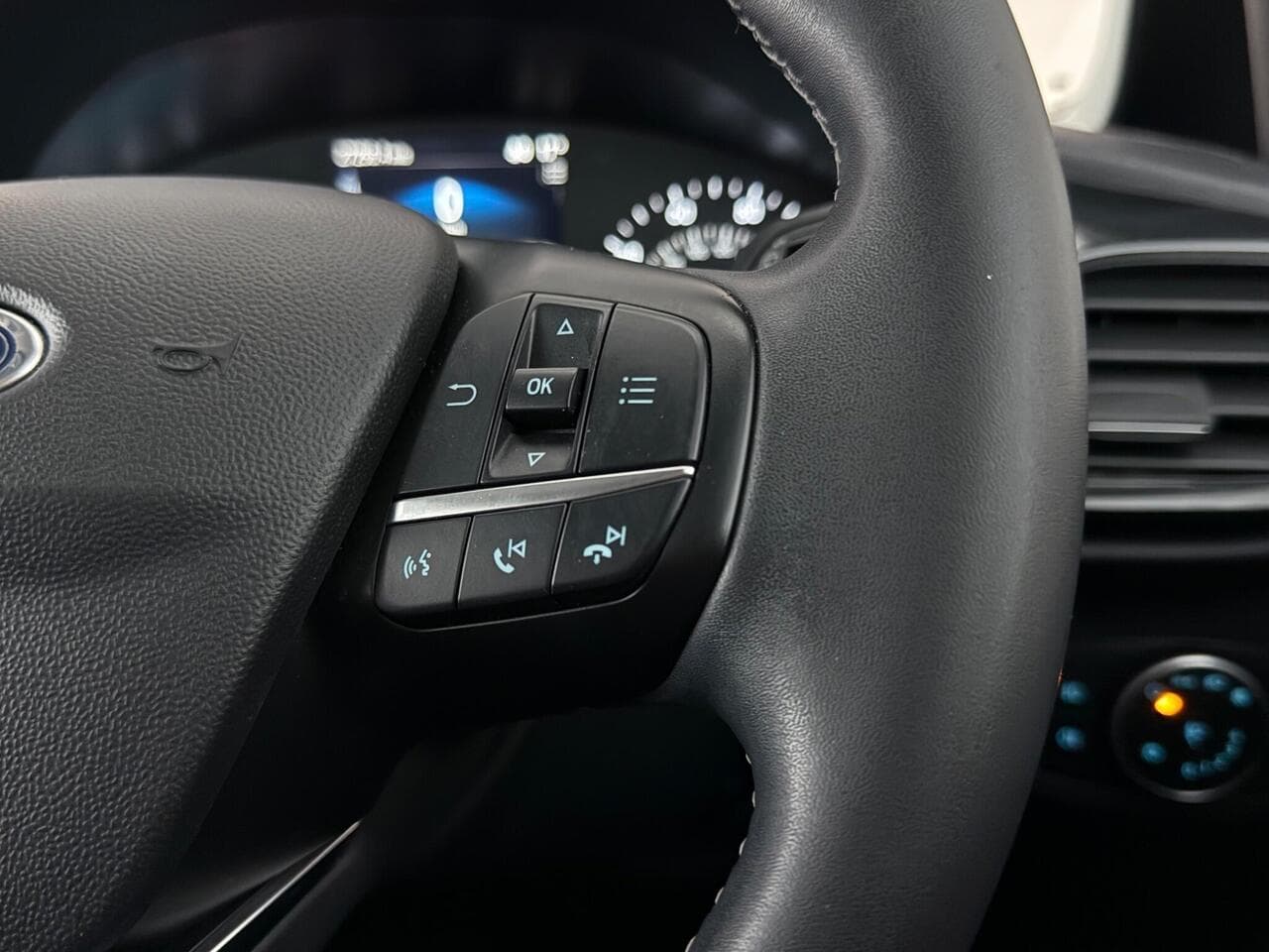 Ford Fiesta thumbnail Misc Controls