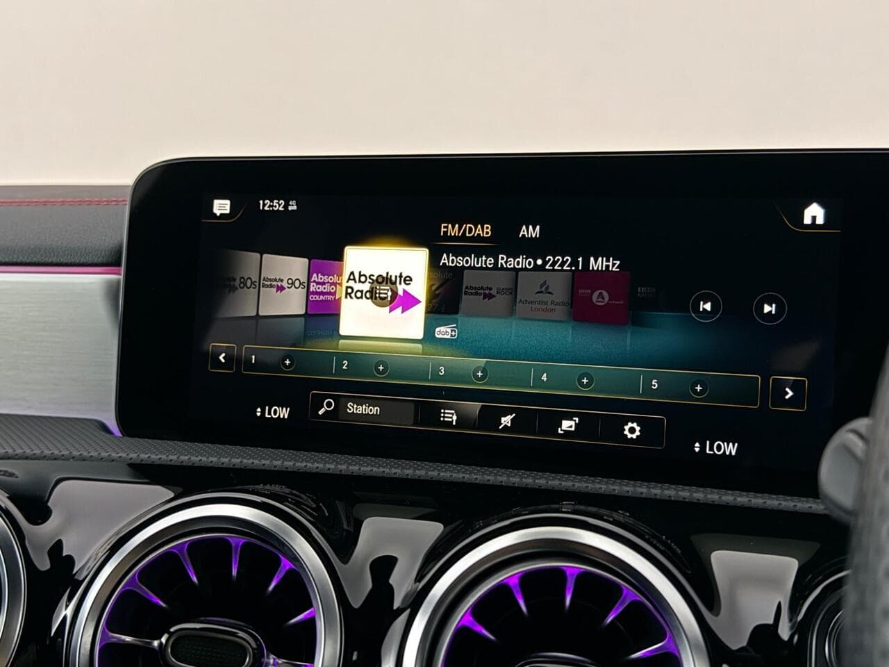 Mercedes-Benz CLA thumbnail Infotainment System