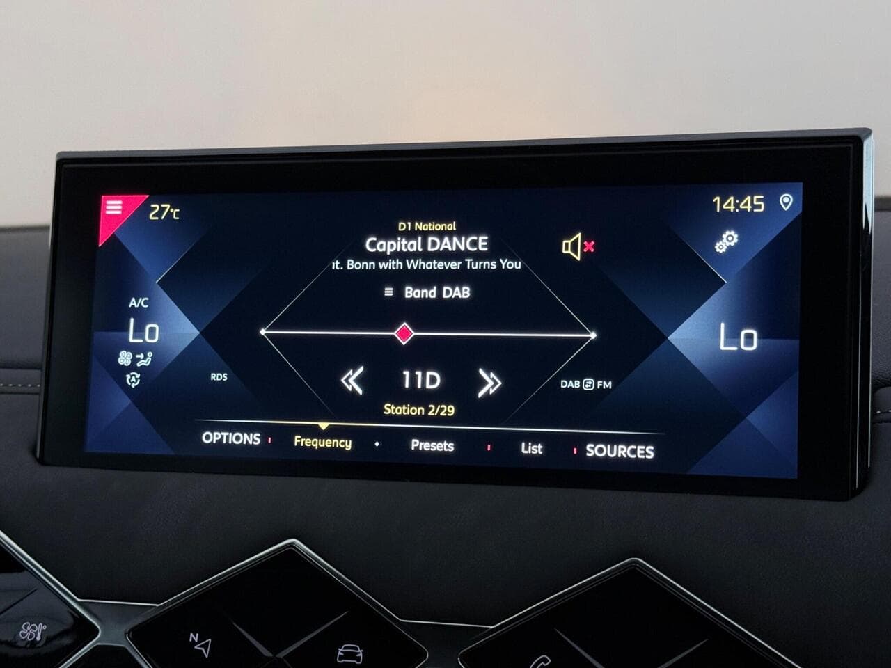 DS AUTOMOBILES DS 3 CROSSBACK thumbnail Infotainment System