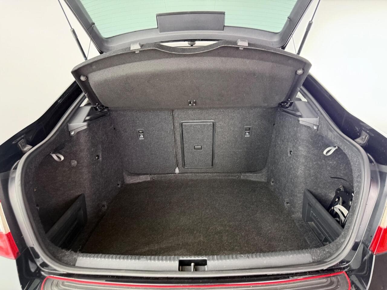 Skoda Octavia thumbnail Boot