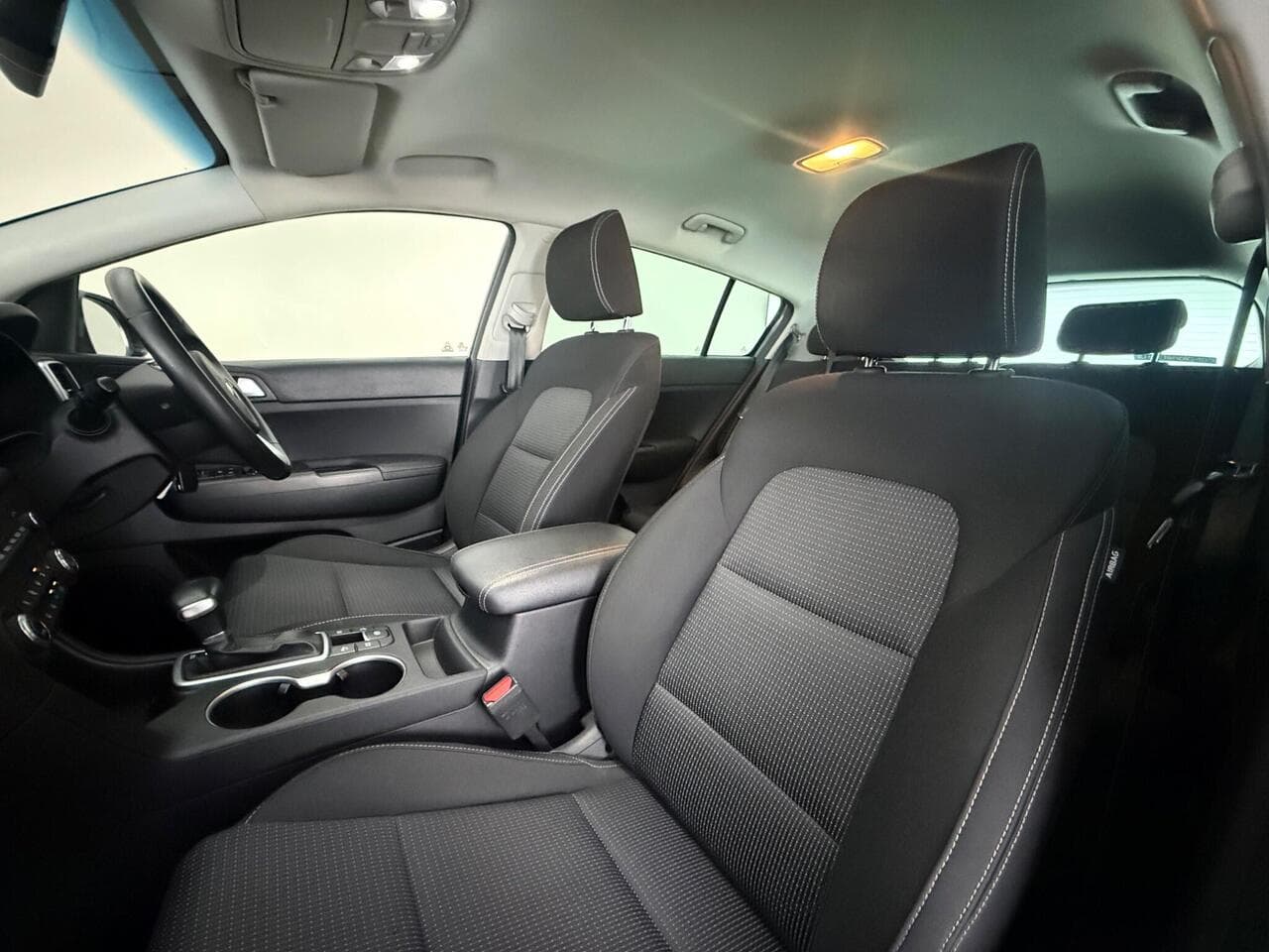 Kia Sportage thumbnail Seat Front Passenger