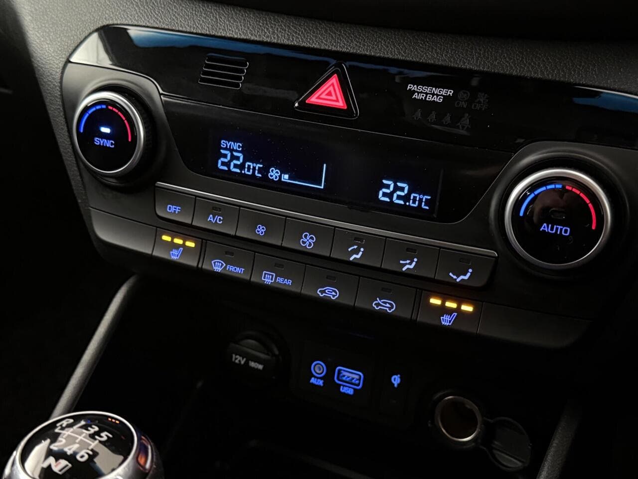 Hyundai TUCSON thumbnail Misc Controls
