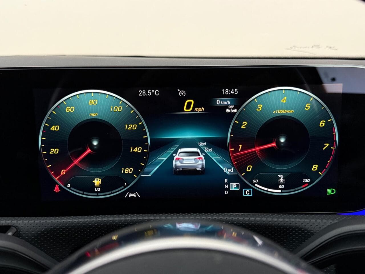 Mercedes-Benz A Class thumbnail Driver Instruments