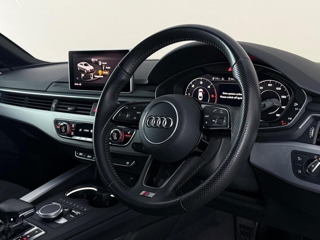 Audi A5 thumbnail Interior Front