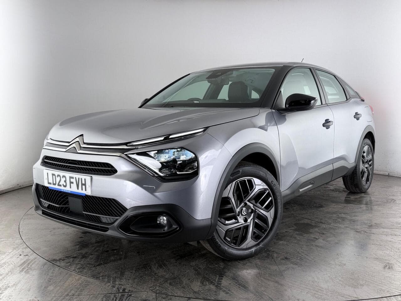 Citroen C4 thumbnail Front Left