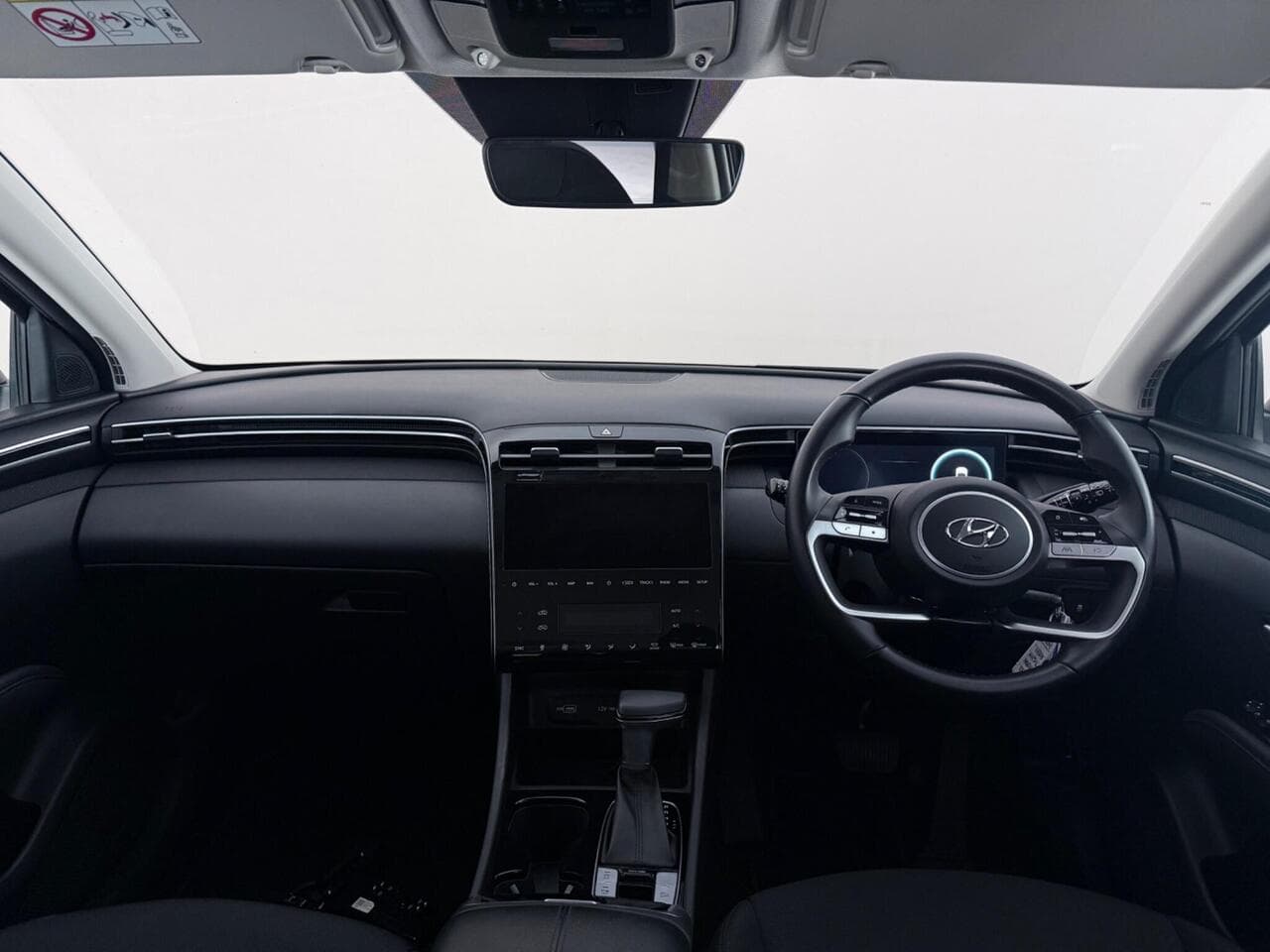 Hyundai TUCSON thumbnail Interior Front