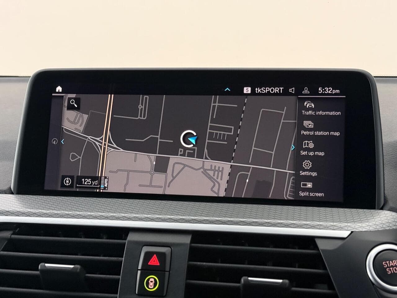 BMW X3 thumbnail Infotainment System