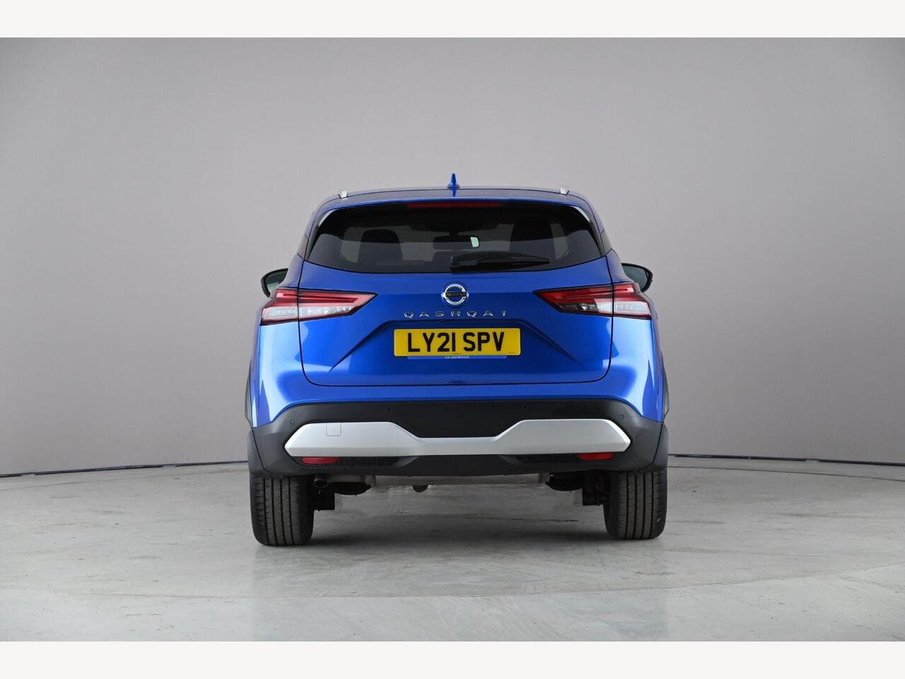 Nissan Qashqai thumbnail Rear