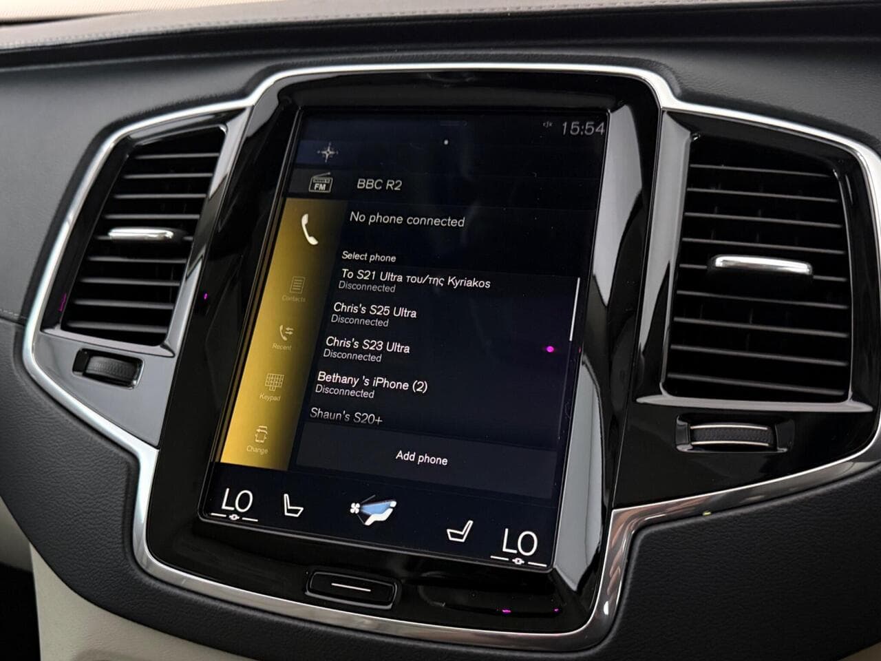 Volvo XC90 thumbnail Infotainment System