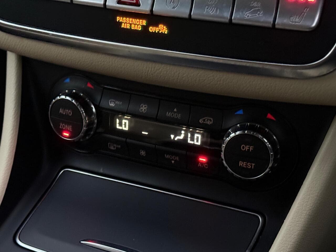 Mercedes-Benz GLA thumbnail Misc Controls