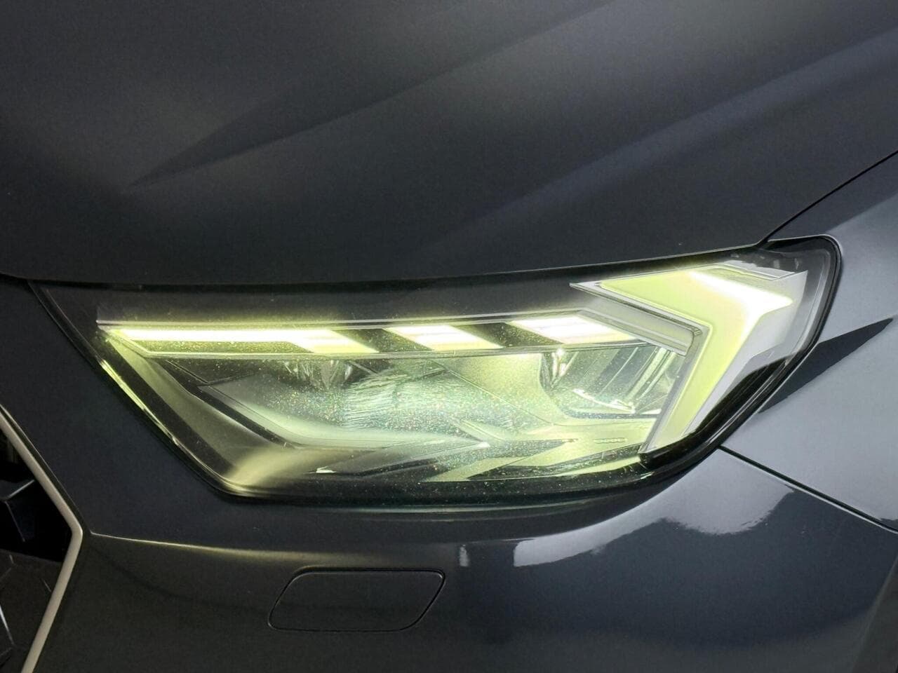 Audi A1 thumbnail Lights Front