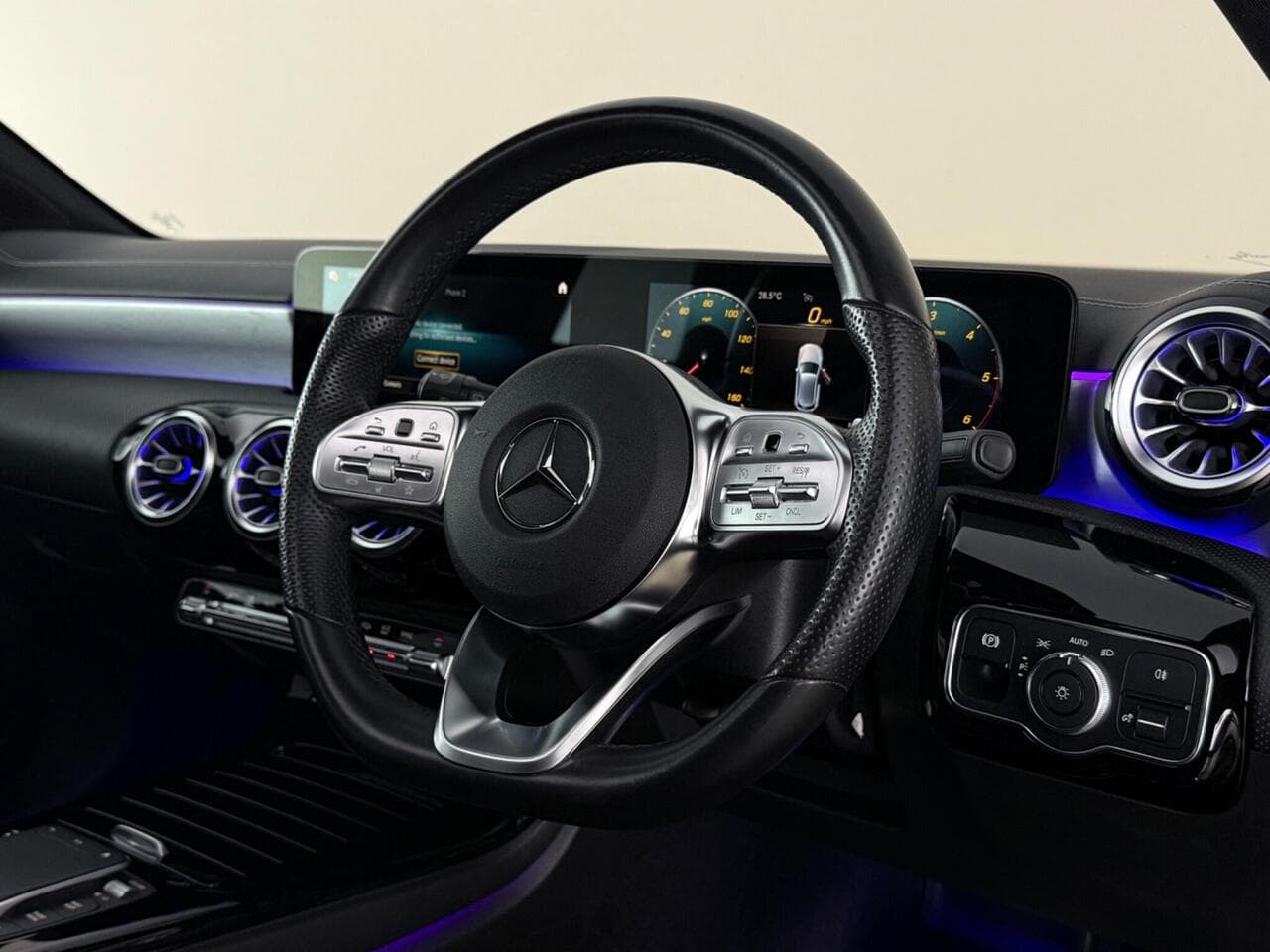 Mercedes-Benz A Class thumbnail Steering Wheel