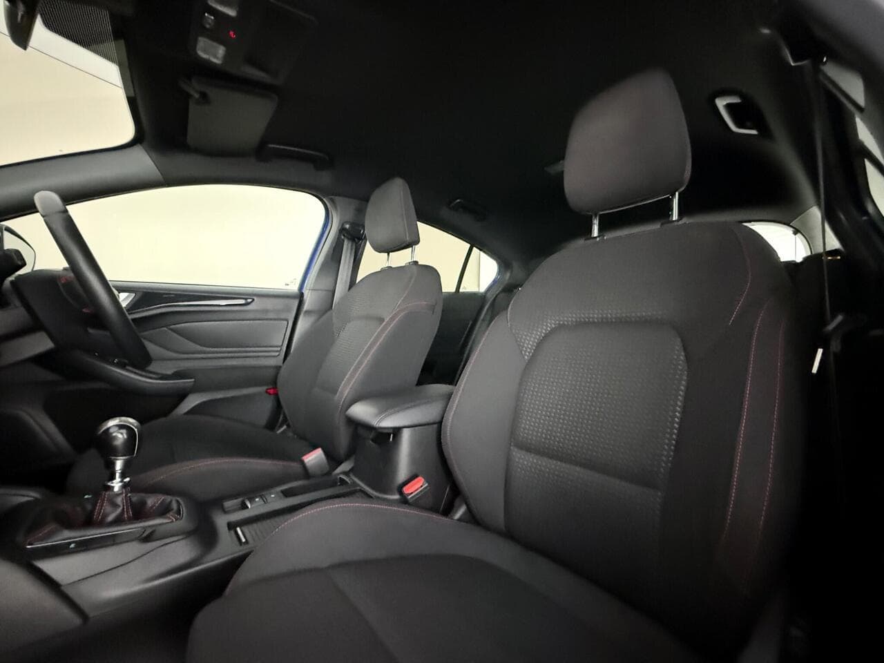 Ford Focus thumbnail Seat Front Passenger