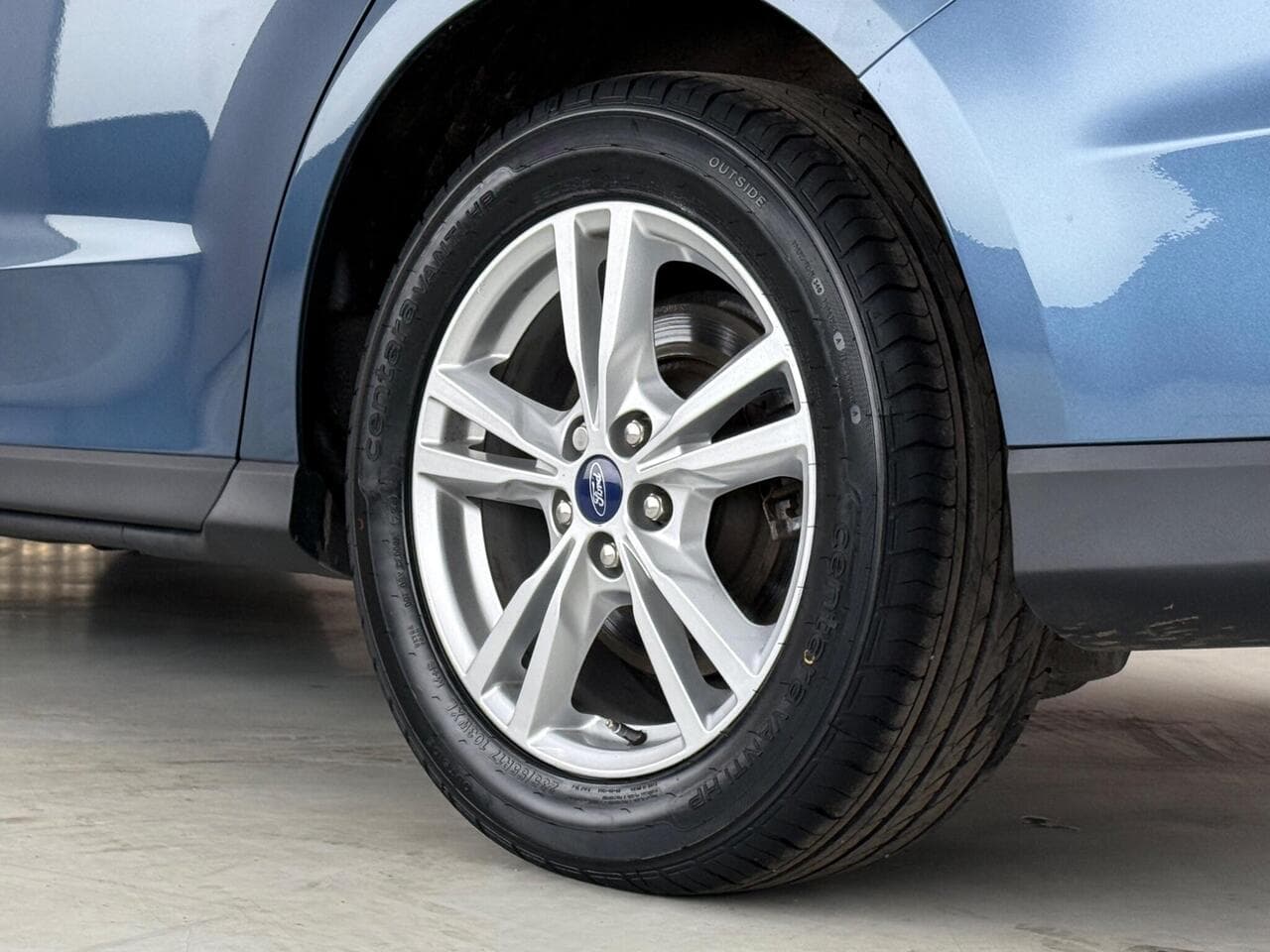 Ford Galaxy thumbnail Wheel