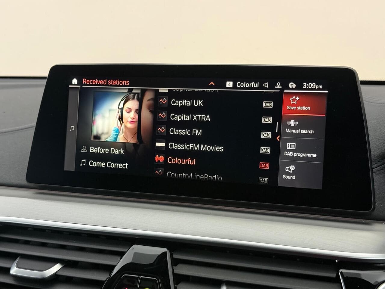 BMW 6 Series Gran Turismo thumbnail Infotainment System