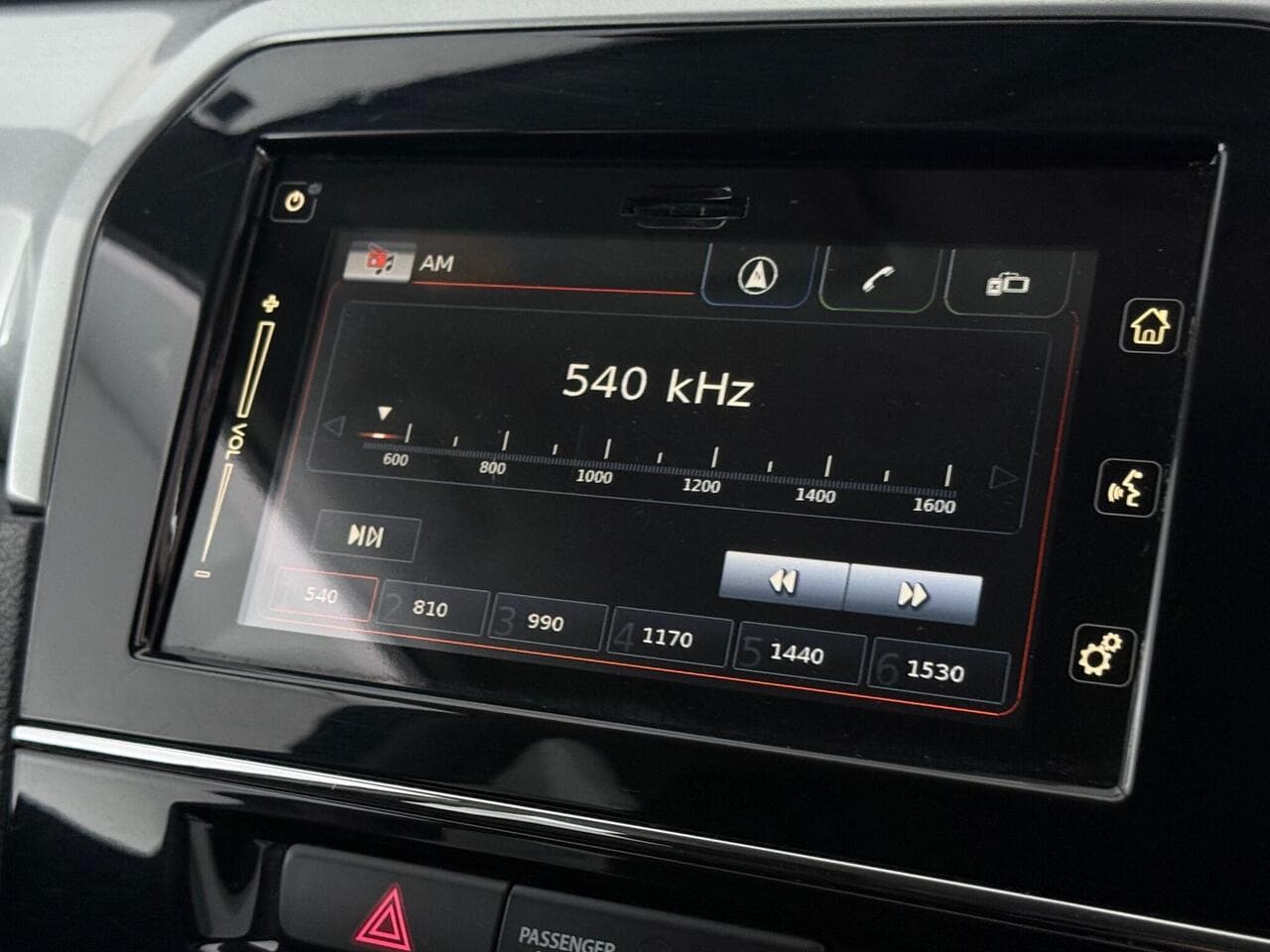 Suzuki Vitara thumbnail Infotainment System