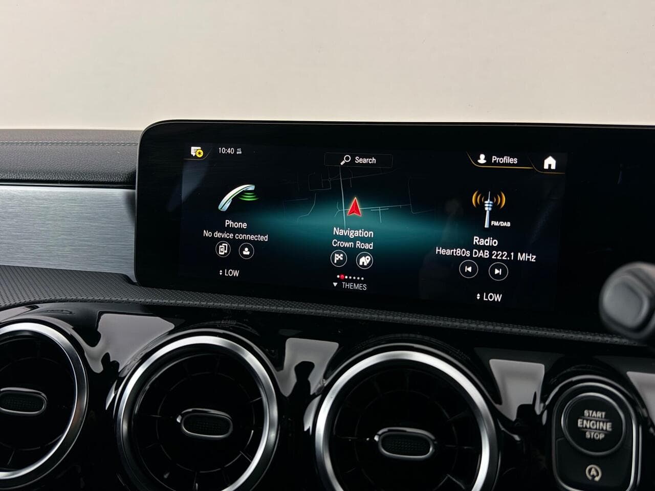 Mercedes-Benz CLA thumbnail Infotainment System